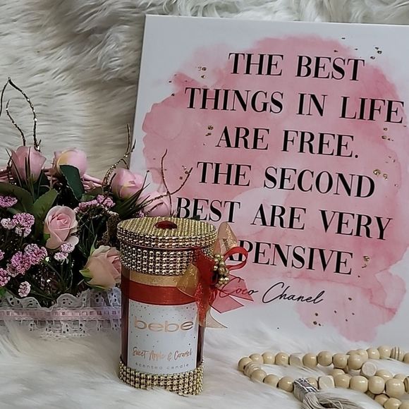 bebe Red Sweet Apple & Caramel Candle NWT - Picture 1 of 3